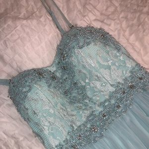 GRADUATION/ SHORT PROM DRESS FROM LE CHÂTEAU